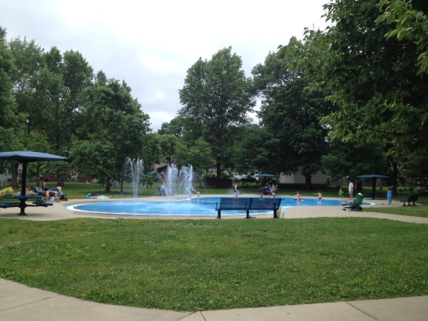 Ashby Park, Des Moines, Iowa, Des Moines parks, park, sprayground, wading pool, splash pad, Beaverdale