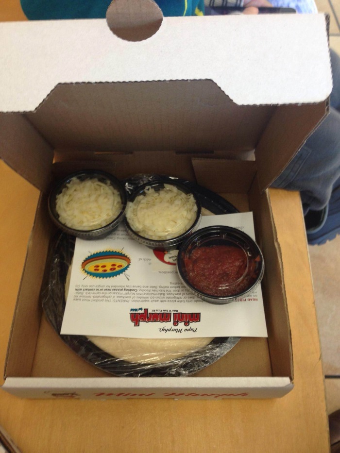 Mini Pizza for kids - Picture of Papa Murphy's, Issaquah - Tripadvisor
