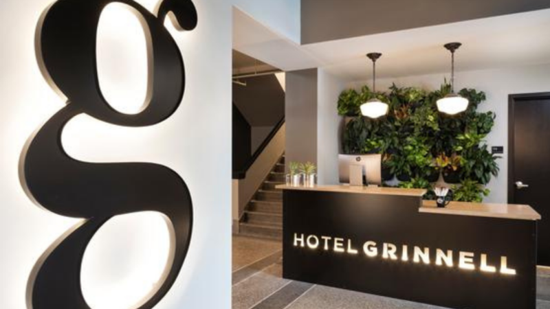 Hotel Grinnell | Go Back to School + Stay Awhile