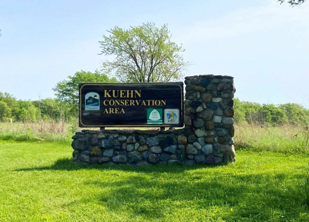 Kuehn Conservation, Dallas County, Iowa, parks, hiking