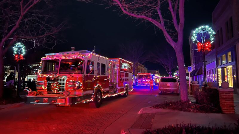 holiday parades, christmas, santa, central Iowa